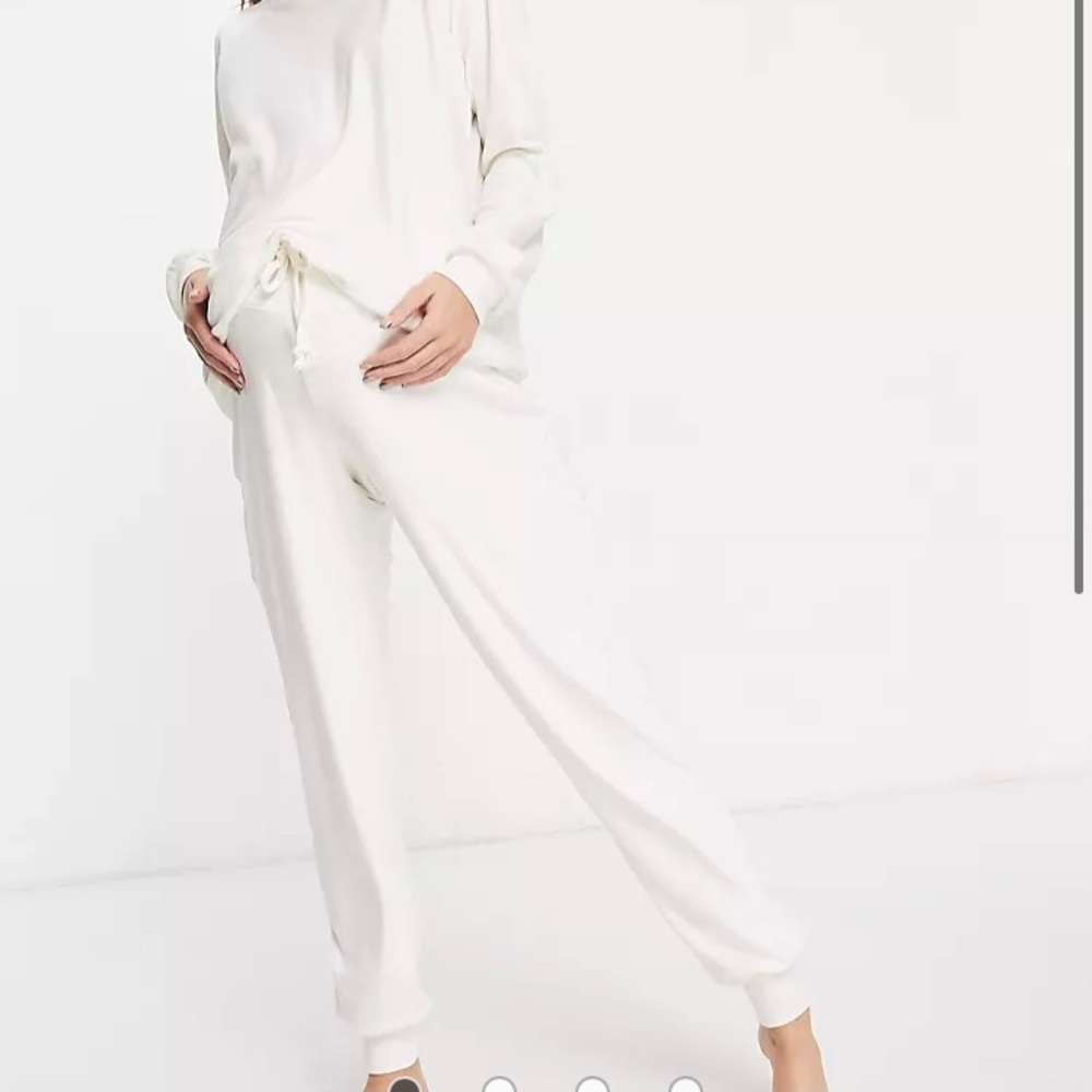 Chelsea Peers Maternity poly fleece lounge set